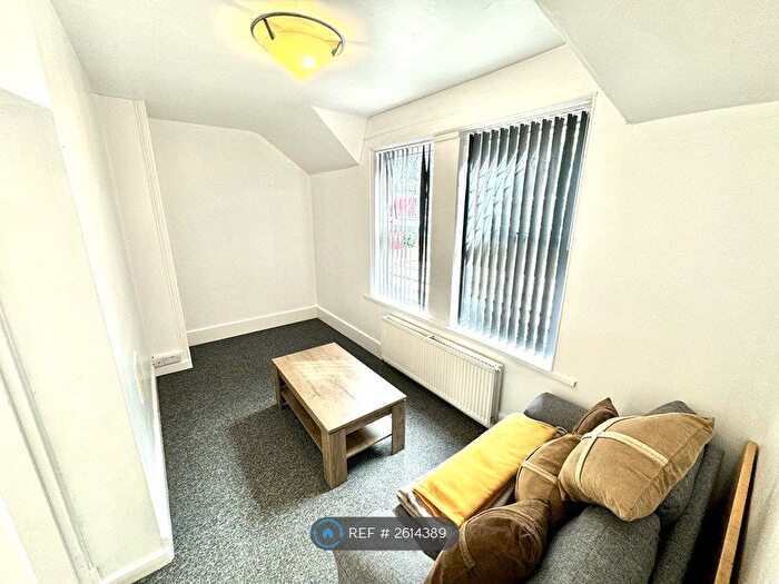 1 Bedroom Flat To Rent In Derby Road, Nottingham, NG7