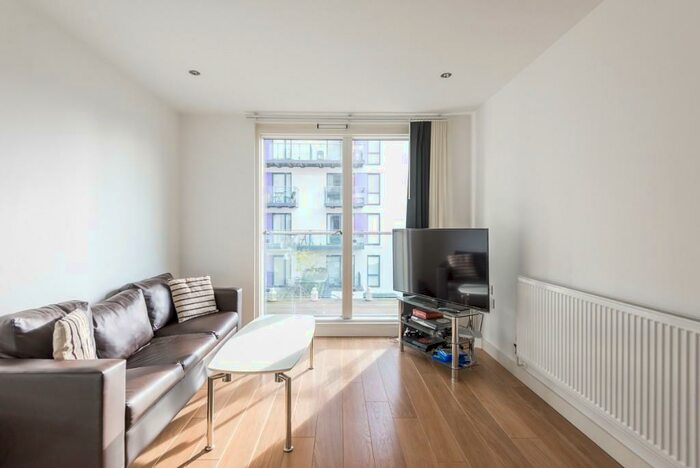 2 Bedroom Apartment To Rent In Conington Road, London, SE13