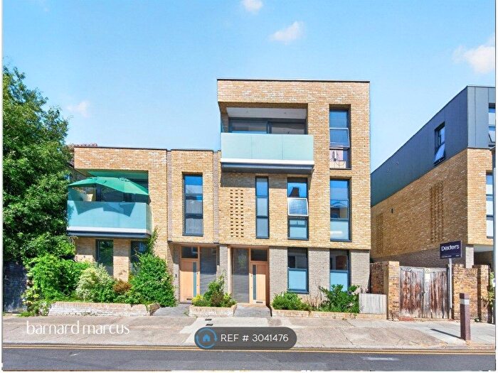 3 Bedroom Semi-Detached House To Rent In St Andrews Road, Surbiton, KT6