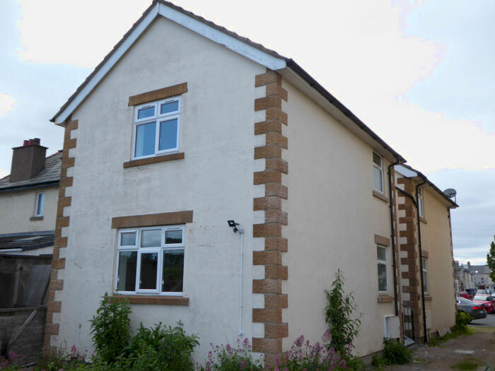 1 Bedroom Flat To Rent In Balmoral Road, Morecambe, LA3