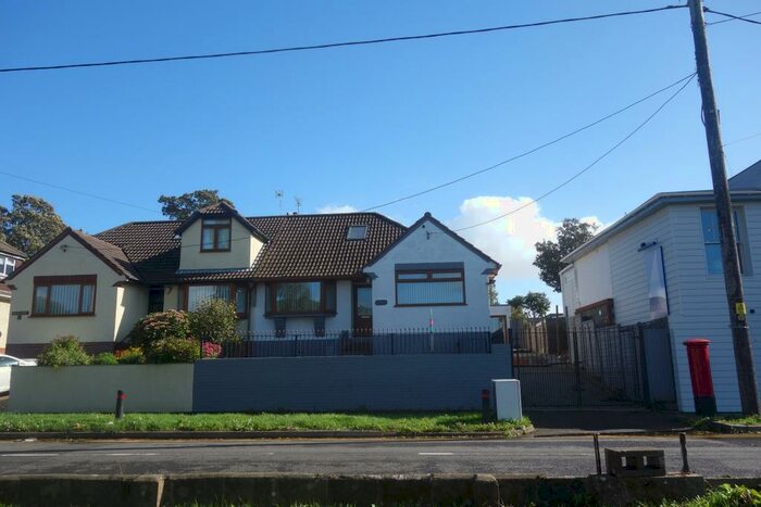 3 Bedroom Semi-Detached House To Rent In Cog Road, Sully, Penarth, CF64