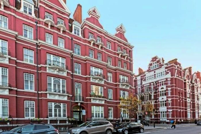 5 Bedroom Flat To Rent In Old Marylebone Road, London, NW1