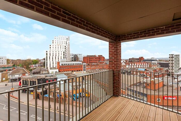 3 Bedroom Flat To Rent In Gayton Road, Harrow, HA1