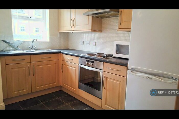 1 Bedroom Flat To Rent In Mansion Gate Square, Leeds, LS7