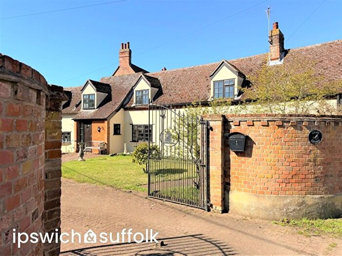3 Bedroom Semi Detached House For Sale In Levington, Ipswich, Suffolk, IP10