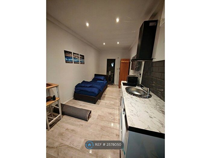 Studio To Rent In Restalrig Road, Edinburgh, EH6