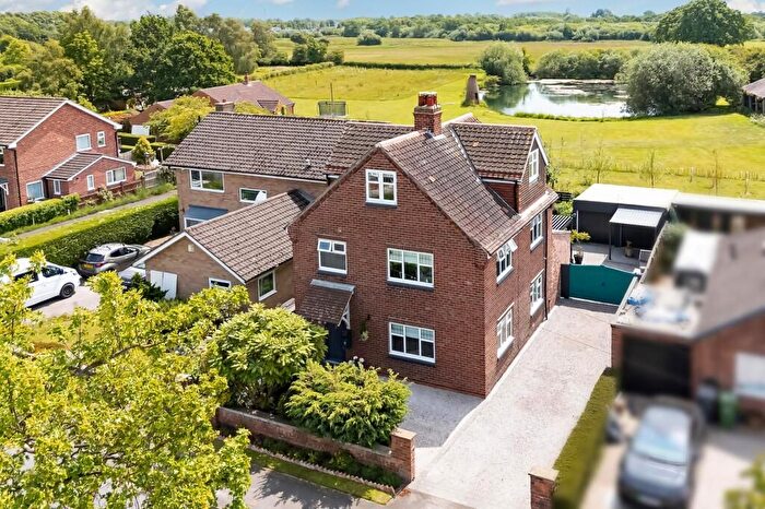 5 Bedroom Detached House For Sale In Moor Lane, York, YO24