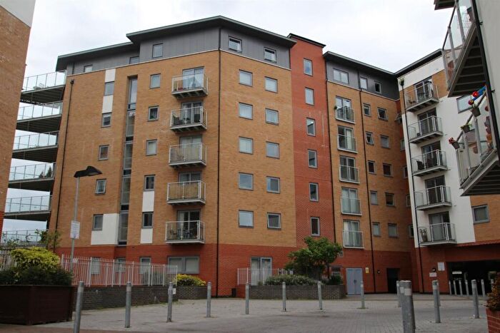 2 Bedroom Apartment To Rent In Sail House, Ship Wharf, Colchester, CO2
