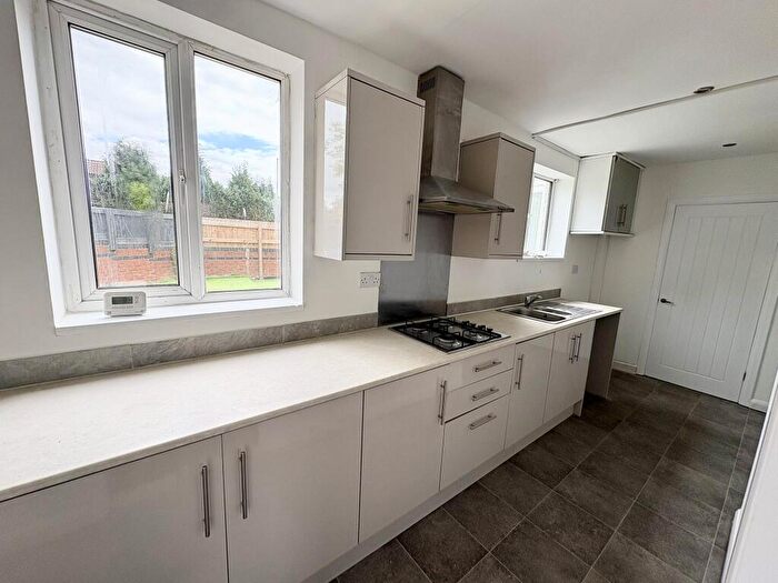 3 Bedroom House To Rent In Church Road, Stainforth, Doncaster, DN7