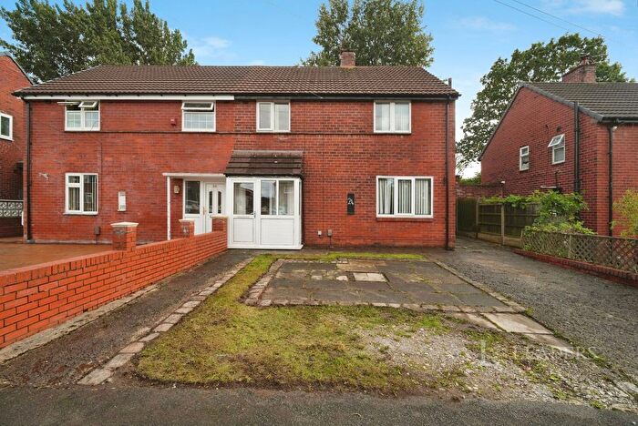 3 Bedroom Semi-Detached House To Rent In Downshaw Road, Ashton-Under-Lyne, Greater Manchester, OL7