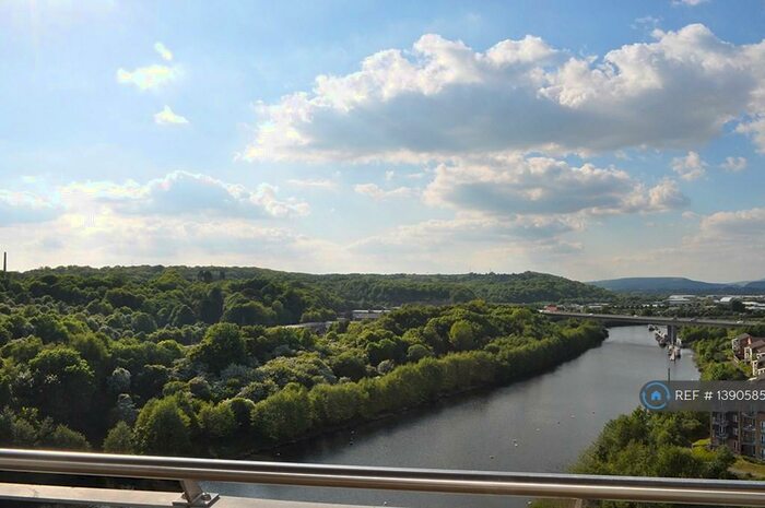 2 Bedroom Flat To Rent In Watkiss Way, Cardiff, CF11