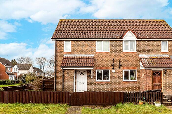 1 Bedroom End Of Terrace House For Sale In Samor Way, Didcot, Oxfordshire, OX11