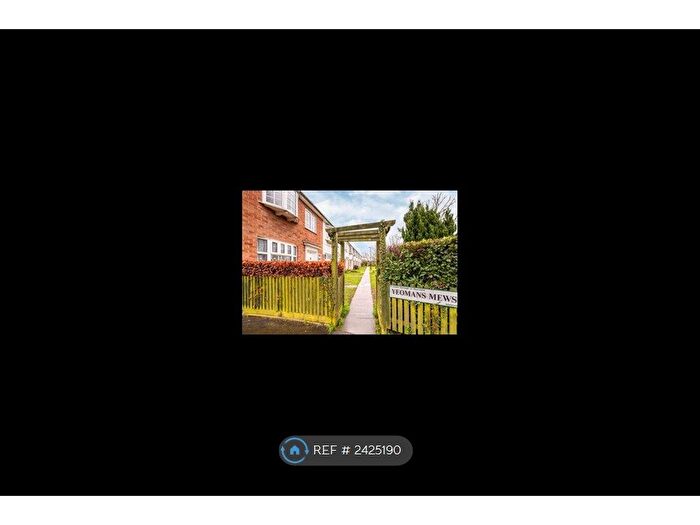 3 Bedroom End Of Terrace House To Rent In Yeomans Mews, Hounslow, TW7