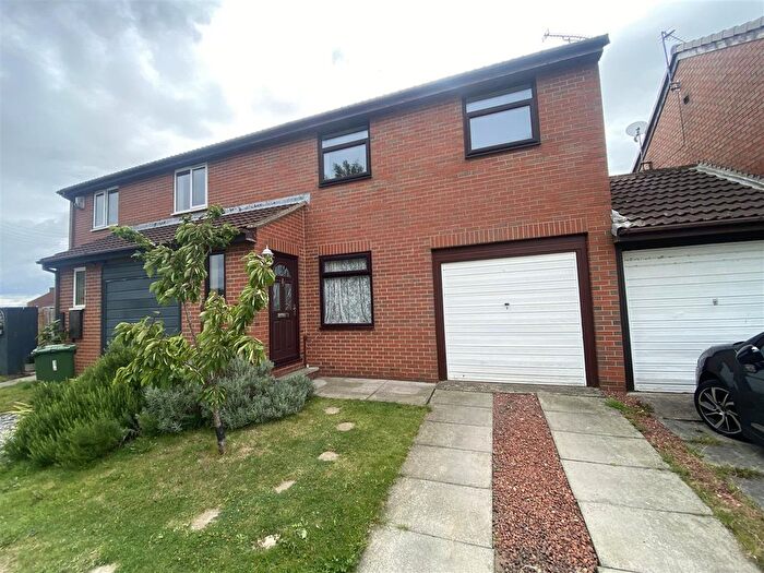 3 Bedroom Semi Detached House For Sale In Barras Mews, Seghill, Cramlington, NE23