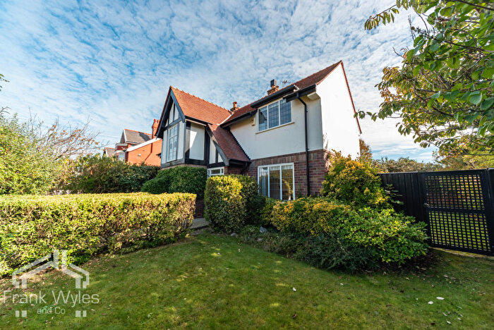 3 Bedroom Detached House For Sale In Dorset Road, Lytham St. Annes, Lancashire, FY8