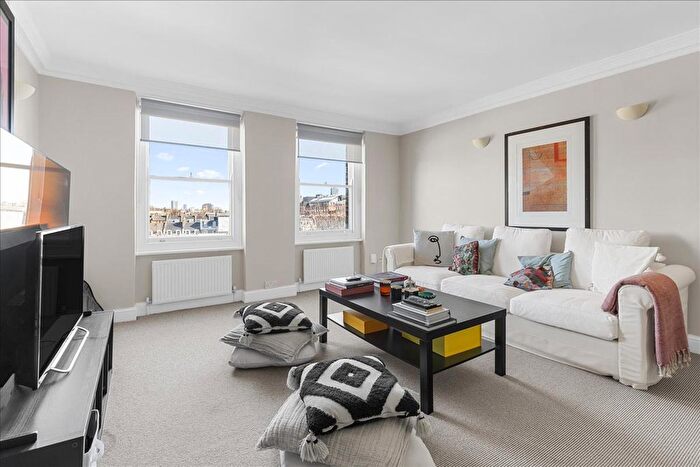 3 Bedroom Flat To Rent In Cranley Gardens, London, SW7