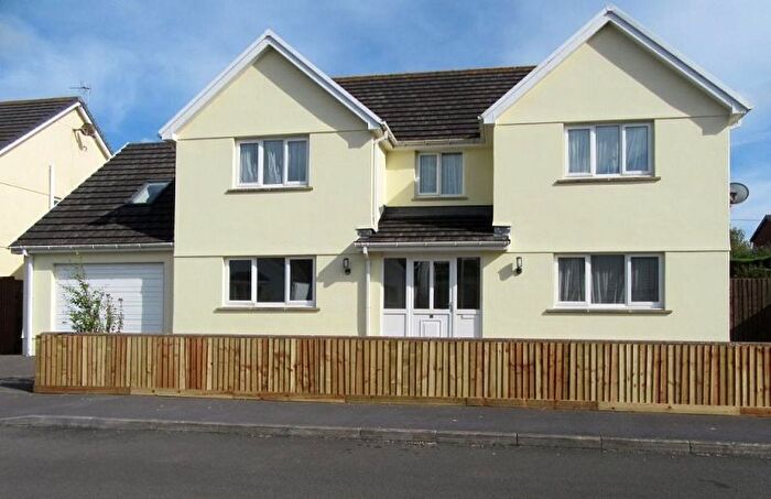 5 Bedroom Detached House To Rent In Clos Yr Afon, Kidwelly, Carmarthenshire., SA17