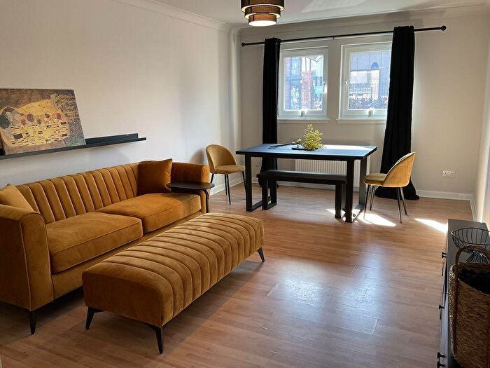 2 Bedroom Flat To Rent In Coplaw Street, Govanhill, G42