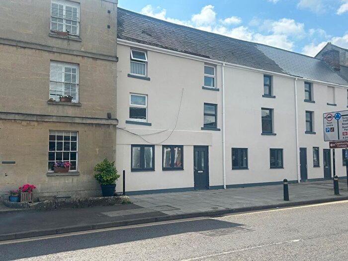 2 Bedroom Flat To Rent In Lowbourne, Melksham, SN12
