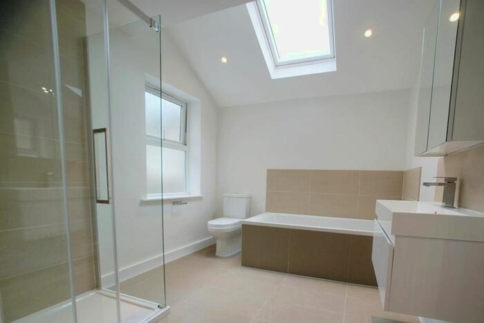 4 Bedroom Terraced House To Rent In Estcourt Road, London SW6