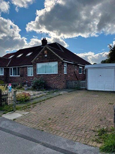 2 Bedroom Bungalow To Rent In Ederoyd Grove, Stanningley, Pudsey, LS28