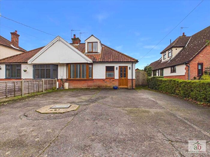 3 Bedroom Semi Detached House For Sale In Main Road, Kesgrave, IP5