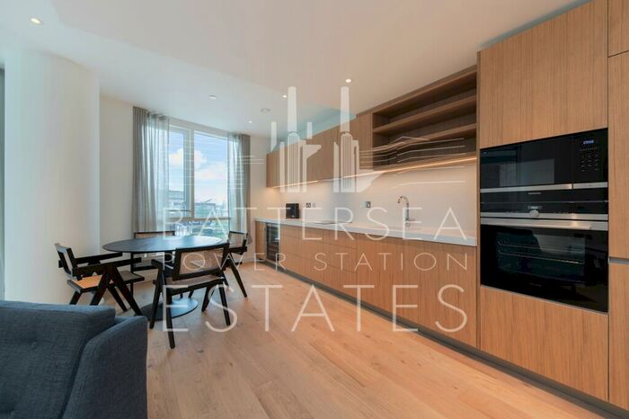 3 Bedroom Apartment To Rent In L-, Prospect Way, Battersea, SW11