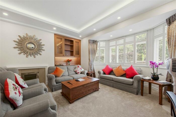 1 Bedroom Flat To Rent In Prince's Gate, London, SW7