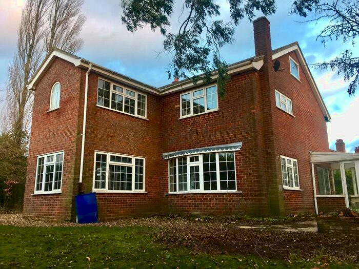 4 Bedroom House To Rent In Flaxlands Road, Carleton Rode, Norwich, NR16