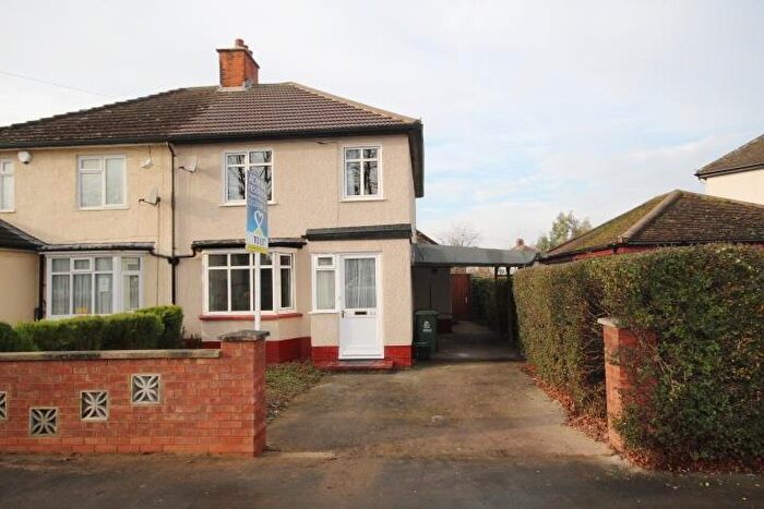 3 Bedroom Semi Detached House For Sale In Mowbray Road, CB1
