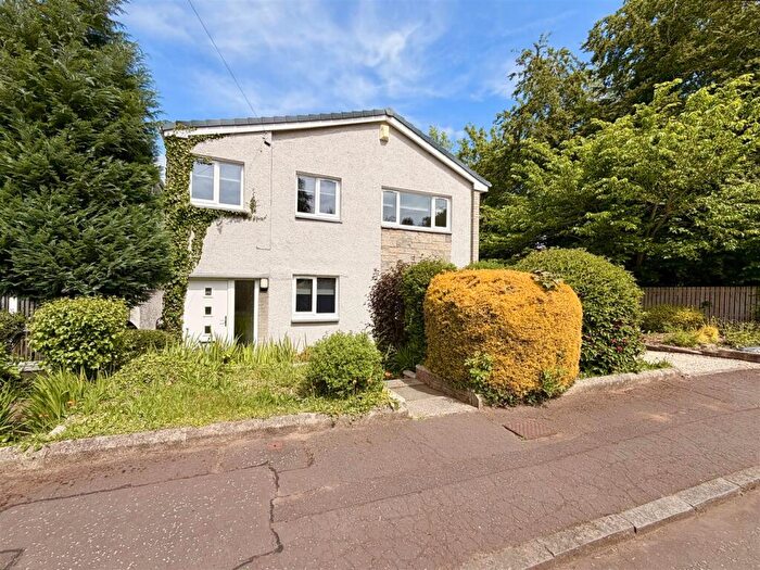 3 Bedroom Detached House For Sale In Laverock Avenue, Hamilton, ML3
