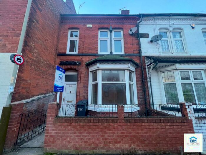 4 Bedroom House To Rent In Harrison Road, Leicester, LE4