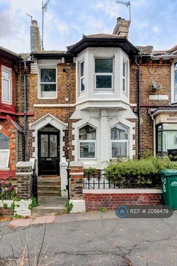 1 Bedroom Flat To Rent In Elm Grove, Brighton, BN2