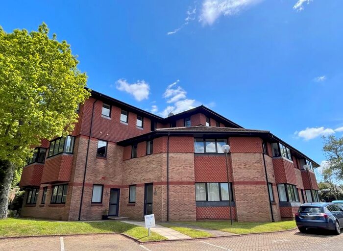 2 Bedroom Flat To Rent In Budshead Road, Crownhill, Plymouth, PL6