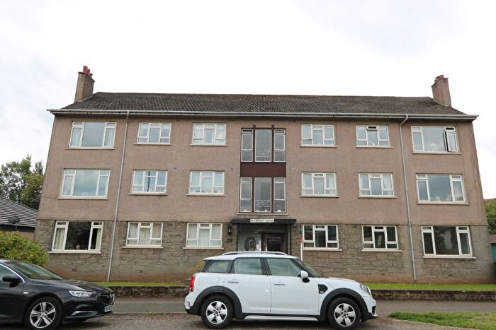 3 Bedroom Flat To Rent In Braidholm Road, Giffnock, Glasgow, G46