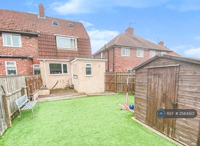 3 Bedroom End Of Terrace House To Rent In Stoker Crescent, Durham, DH6