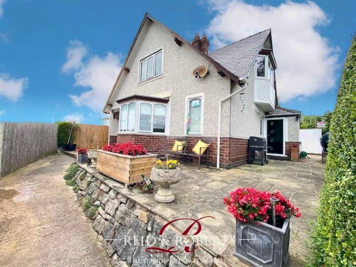 4 Bedroom Detached House For Sale In Gwern Y Gaer, Rhosesmor, Flintshire, CH7