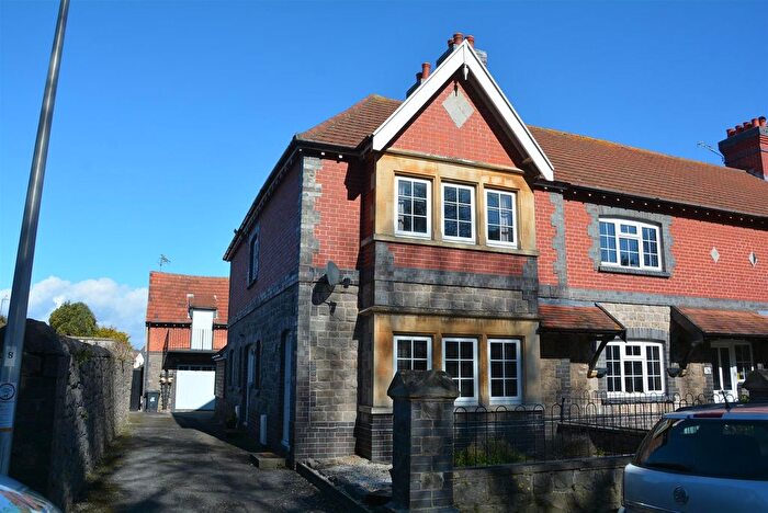 2 Bedroom Flat To Rent In Fff Uphill Way, Uphill, Weston-Super-Mare, BS23