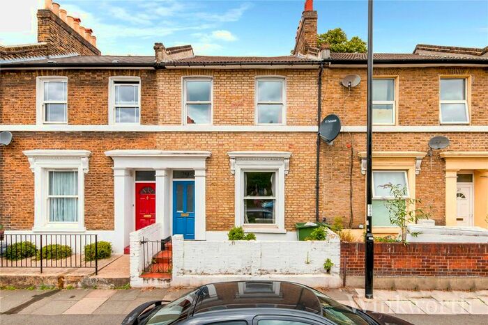 3 Bedroom End Of Terrace House To Rent In Malpas Road, London, SE4
