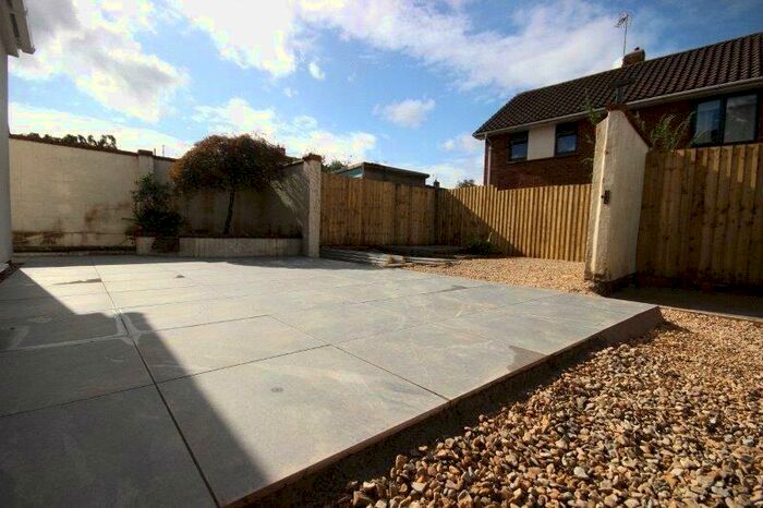 7 Bedroom Semi-Detached House To Rent In Dibden Road, Downend, Bristol, BS16