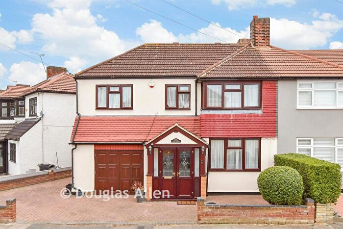 4 Bedroom Semi-Detached House For Sale In Peel Drive, Ilford, Essex, IG5