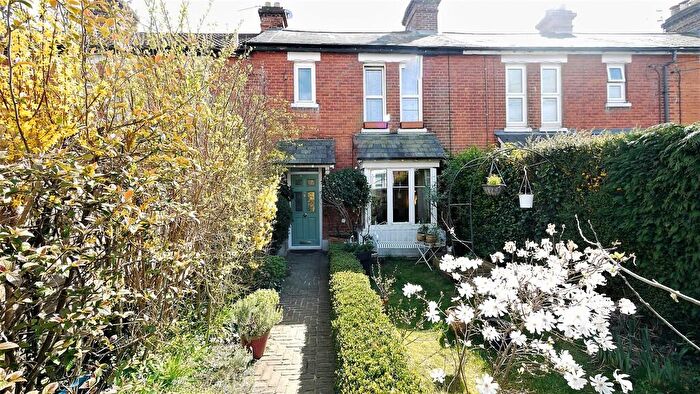 3 Bedroom Terraced House To Rent In Osborne Road, Petersfield, Hampshire, GU32