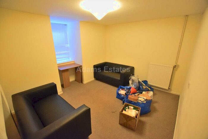 5 Bedroom End Of Terrace House To Rent In Crescent Road, Reading, RG1