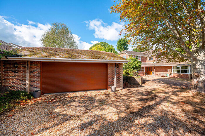 5 Bedroom Detached House For Sale In Dibles Road, Warsash, Southampton, SO31