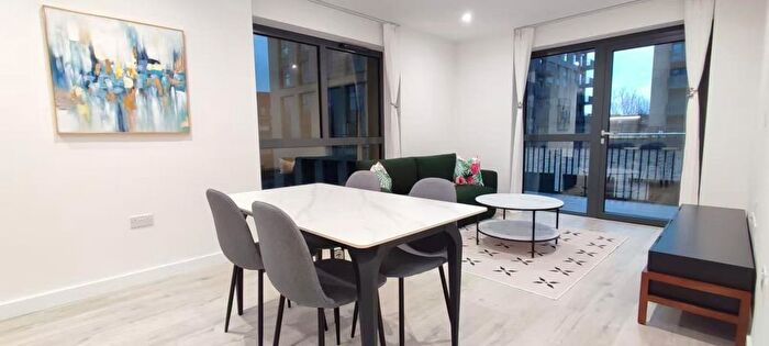 1 Bedroom Flat To Rent In Damsel Grove, London, N4