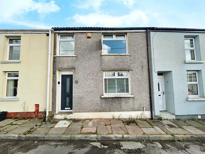 3 Bedroom Terraced House For Sale In Kimberley Terrace, Georgetown, Tredegar, NP22