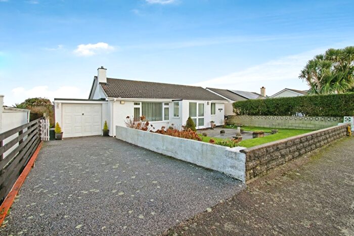3 Bedroom Bungalow For Sale In Wheal Gorland Road, St. Day, Redruth, Cornwall, TR16