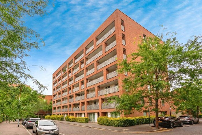 1 Bedroom Flat For Sale In Flat, Pandora Court, London, E16