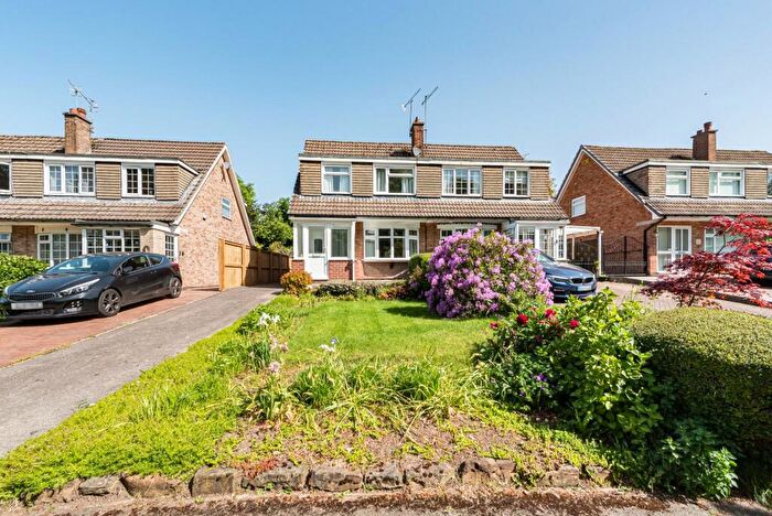 3 Bedroom Semi Detached House For Sale In Cinderhill Lane, Sheffield, S8