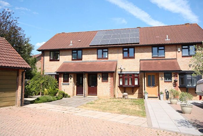 3 Bedroom Terraced House To Rent In Yerville Gardens, Hordle, SO41